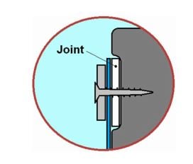 detail-joint-adhesif-escalier-piscine